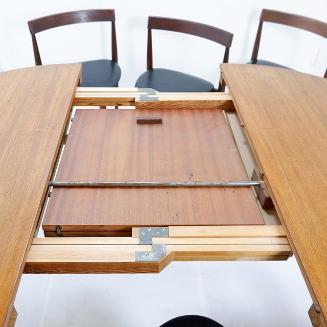 Extendable Teak Dining Table and Chairs by Hans Olsen for Frem Røjle, 1950s, Set of 7 For Sale - Image 15 of 18