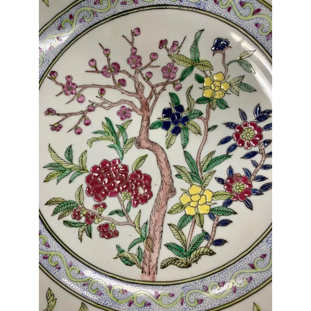 Chinoiserie Large Chinese Pink Famille Rose Porcelain Centerpiece Bowl For Sale - Image 3 of 6