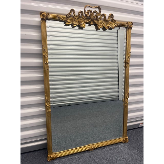 French Vintage Carvers’ Guild Old Gold Leaf Beveled Wall Mirror With Ribbon Crest, 40.75” For Sale - Image 3 of 12