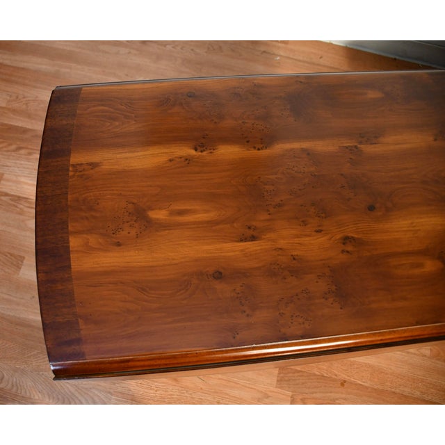 1950s English Hepplewhite Birdseye Maple Banded Walnut Pembroke Drop Leaf Tables For Sale - Image 18 of 18