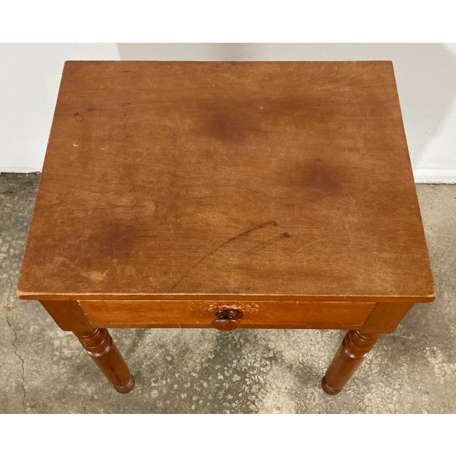 Antique Early American Turned Wood Single Drawer Side Table For Sale - Image 4 of 10