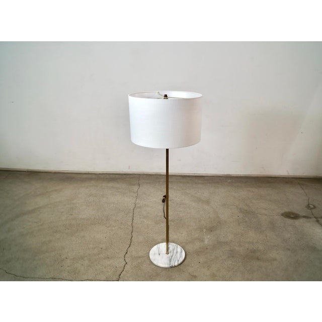 1960s 1960’s Hollywood Regency Brass & Marble Extendable Floor Lamp For Sale - Image 5 of 9