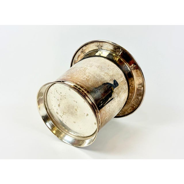 Neo-Classical Silver Plated Wine Cooler, 1900s, in Very Good conditions. Designed 1890 to 1919