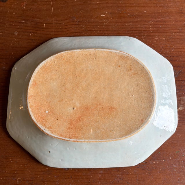 A Fine Antique Chinese Export Porcelain Canton Platter, Circa 1830’s For Sale - Image 6 of 12