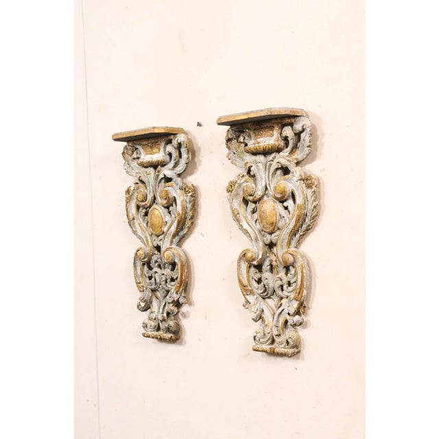 Pair of 18th Century Italian Pierce-Carved Wall Corbels For Sale - Image 9 of 10