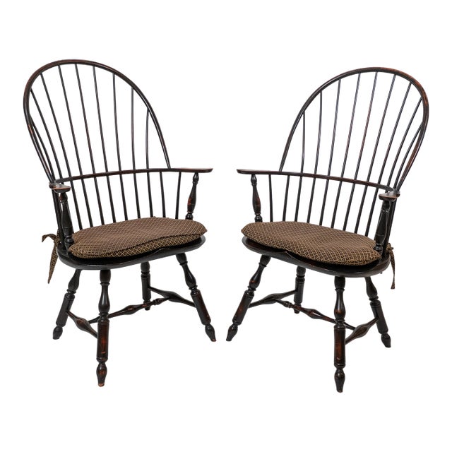 1990s Pair of d.r. Dimes Windsor Bowback Arm Chairs in Black Crackle With Custom Cushions For Sale