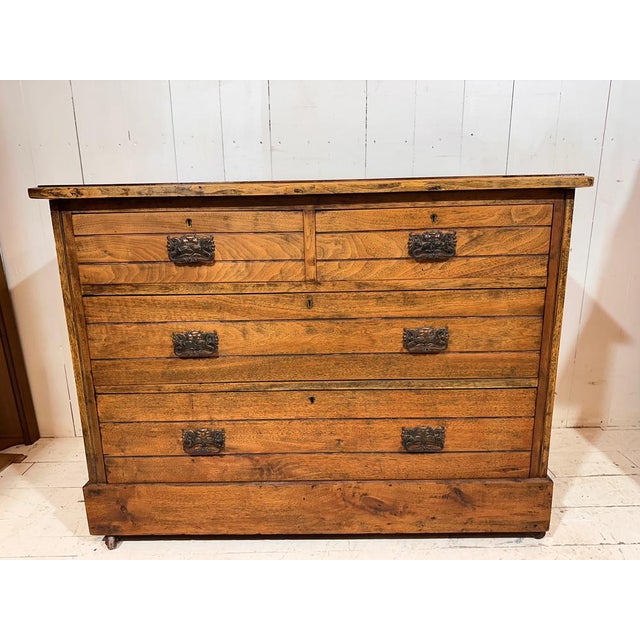 Edwardian Chest of Drawers in Oak, 1910 For Sale - Image 12 of 12