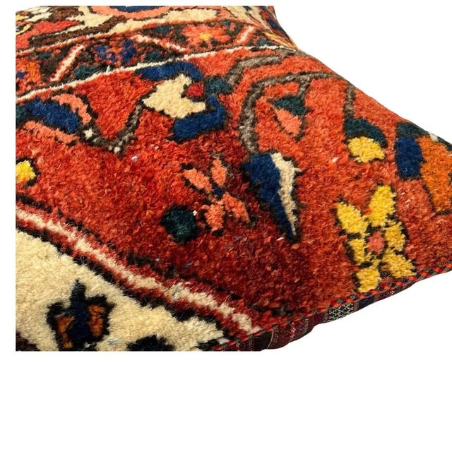 20' X 20" Antique hand-woven Farahan rug pillow. This is 100% wool. Back 100% cotton. Beautiful colors and well made. This...