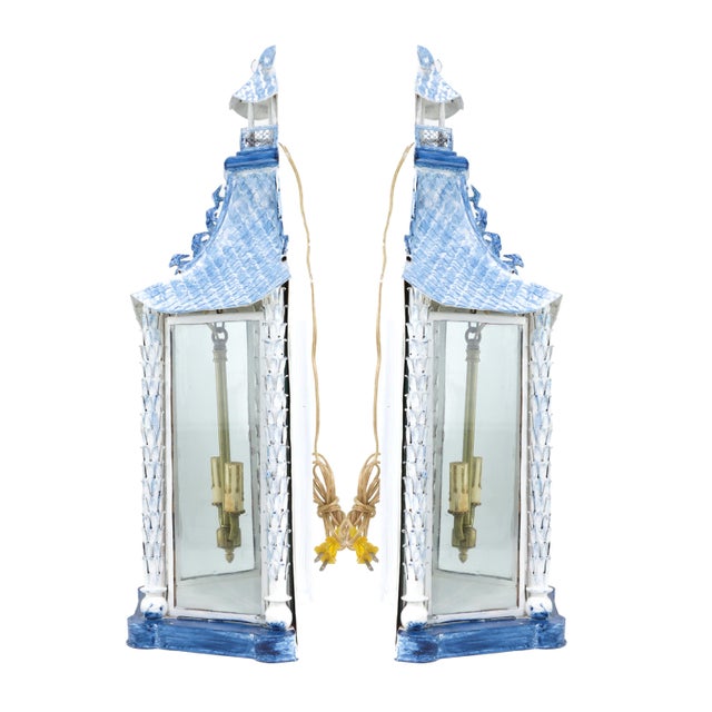 A Pair of Vintage Brighton Blue and White Chinese-Style Pagoda Wall Lamps For Sale - Image 15 of 17