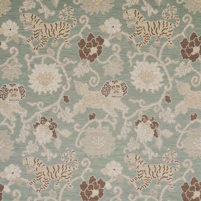 Sample - Schumacher Khotan Weave Fabric in Mineral For Sale