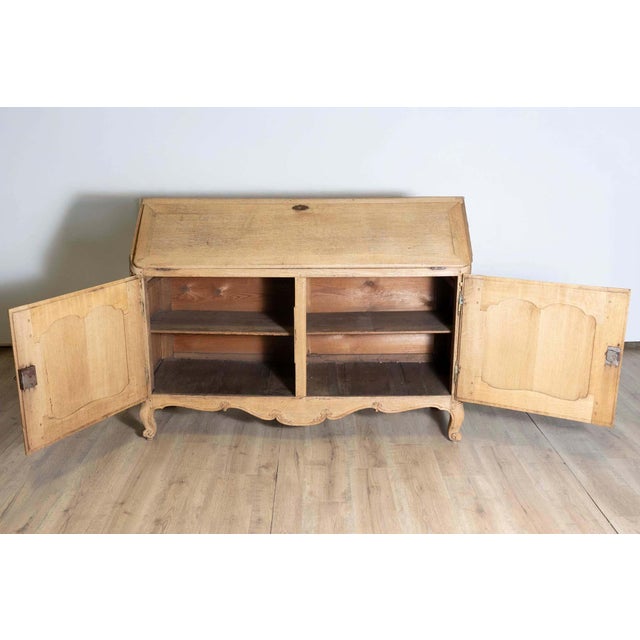 French Early 19th Century French Louis XV Style Secretarie For Sale - Image 3 of 8