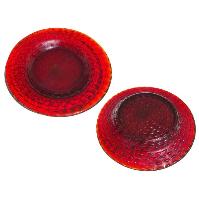 Indiana Glass Company 1960s Vintage Ruby Red Arcoroc Vercors 4-Piece Breakfast and Coffee/Tea Service, Set of 24 For Sale - Image 4 of 8