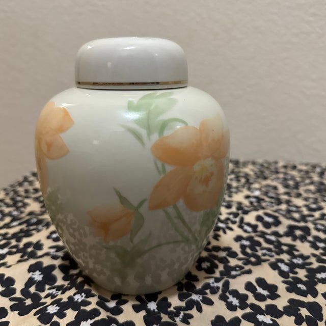 1970s Vintage Crowning Touch Japan Peach Blossom Ginger Jar For Sale - Image 5 of 8