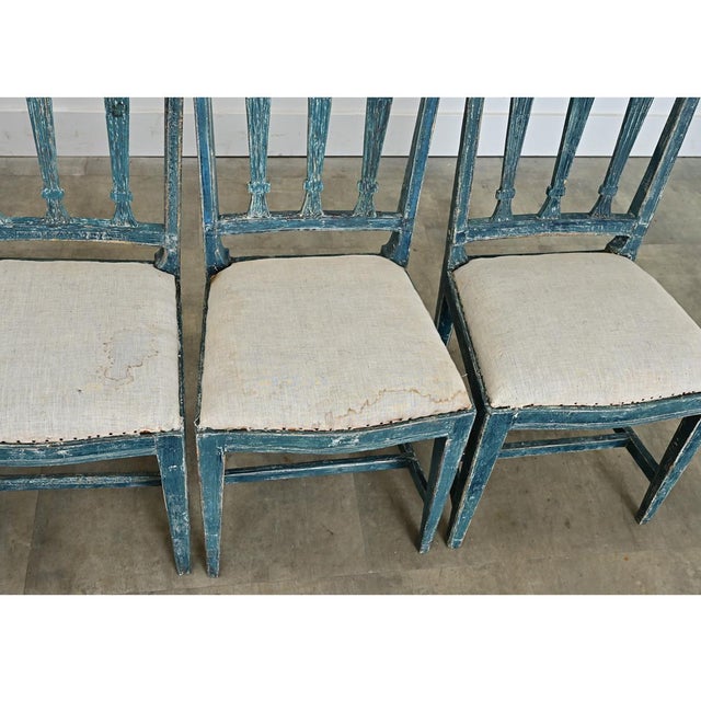Swedish Gustavian 18th Century Set of Four Painted Side Chairs For Sale - Image 4 of 14
