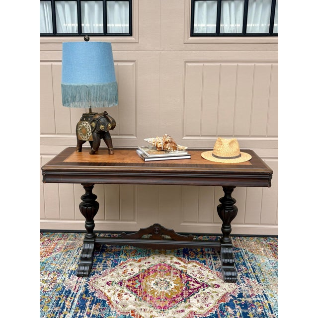 This table is just gorgeous and would be a wonderful addition to any room. Great for a library table or a console table....