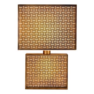 Italian Sculptural Andromeda Table Lamp in Burnished Metal For Sale