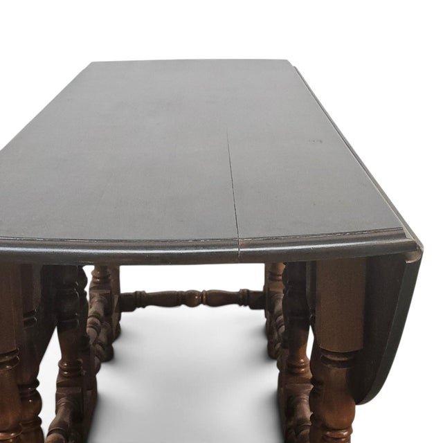 Wood Late 20th Century William and Mary Style Jacobean Gateleg Drop-Leaf Dining Table For Sale - Image 7 of 18