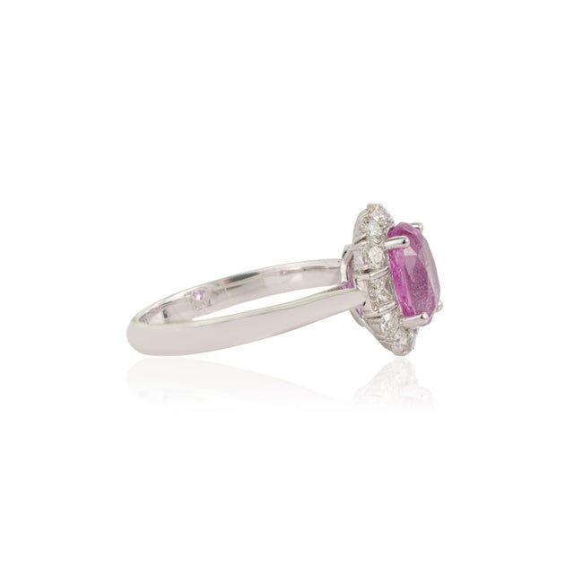 Metal 1.94ct Pink Sapphire Diamond Oval Engagement Ring for Her Size 4 in 18k Solid Gold For Sale - Image 7 of 16