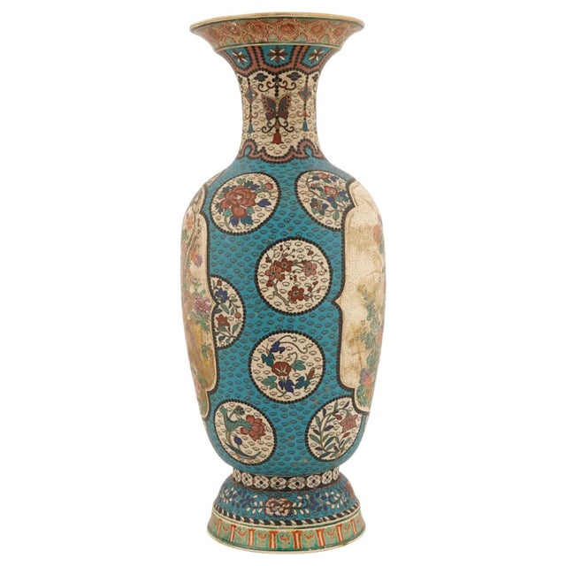 Avocado Large Japanese Cloisonne Enamel Meiji Totai Shippo Vase, Kinkozan School For Sale - Image 8 of 10