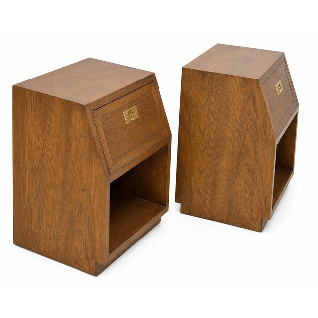 1970s Pair of Vintage Henredon Campaign-Style Nightstands/End Tables For Sale - Image 5 of 12