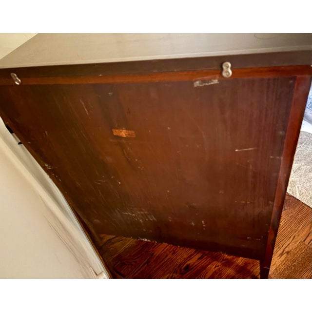 1900 - 1909 Late 19th / Early 20th Mahogany Chest of Drawers With Turned Legs For Sale - Image 5 of 5