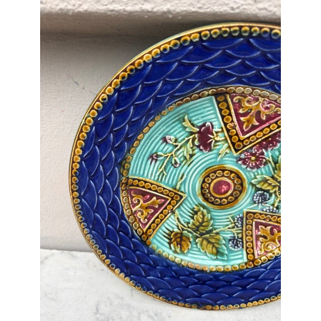 French Country French Majolica Plate Onnaing, Circa 1890 For Sale - Image 3 of 4