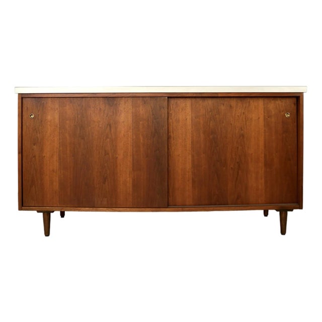 1950’s Mid-Century Modern Knoll Style Walnut Credenza For Sale