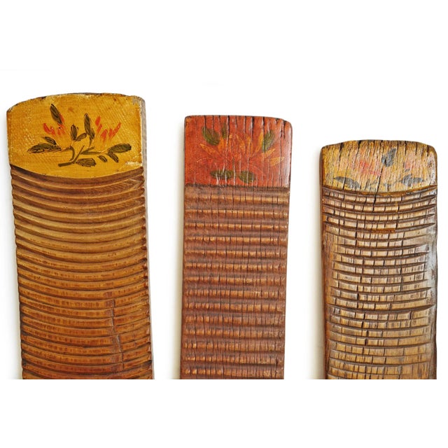 Vintage Painted Chinese Carved Wood Rustic Washboard For Sale In Los Angeles - Image 6 of 8