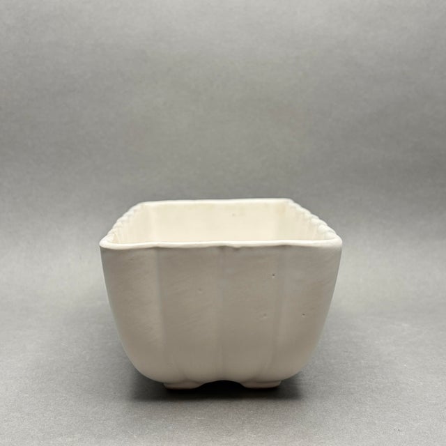 Vintage White Hull Usa Ceramic Ribbed Planter F42 For Sale - Image 4 of 9