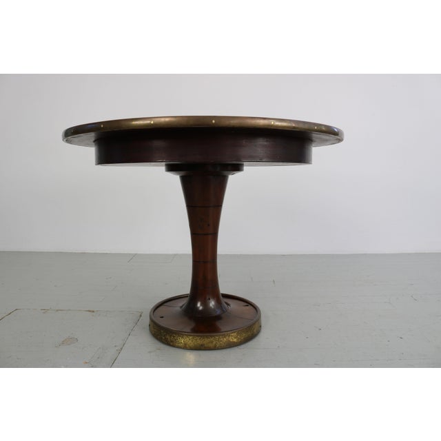 Round Ships Table in Dark Stained Wood with Brass Details by Gustavo Pulitzer-Finali, Italy, 1940s For Sale - Image 13 of 18