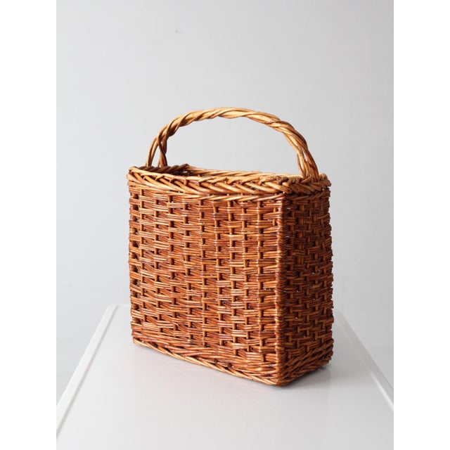 Farmhouse Vintage Wicker Market Basket For Sale - Image 3 of 15