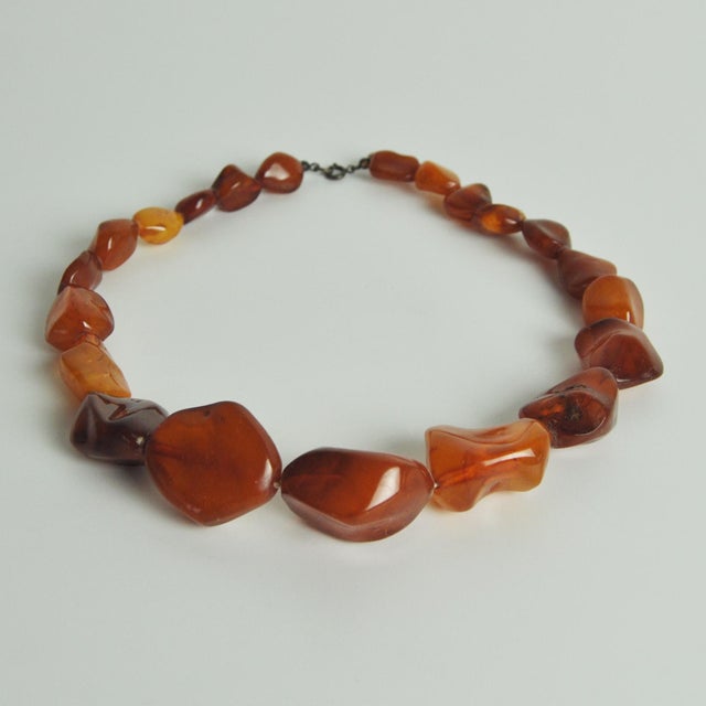 Art Deco Honey Amber Graduated Bead Necklace, 1920s For Sale - Image 11 of 11