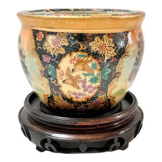 Vintage Chinese Famille Noire Style Porcelain Cachepot With Wood Stand For Sale