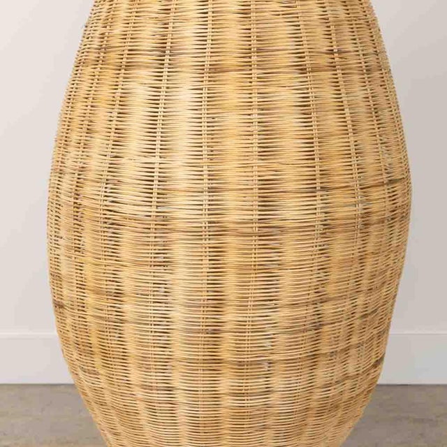 Tan Extra Large 1980s Sculptural Wicker Floor Lamp, France For Sale - Image 8 of 10