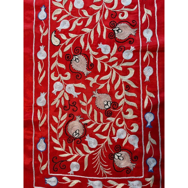 Red Silk Suzani Table Runner With Cream Vine Scrolls For Sale In New York - Image 6 of 9