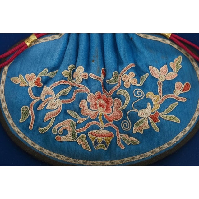 Textile Framed Chinese Qing Dynasty Ornate Bird & Flower Embroidered Silk Purse Satchel For Sale - Image 7 of 10