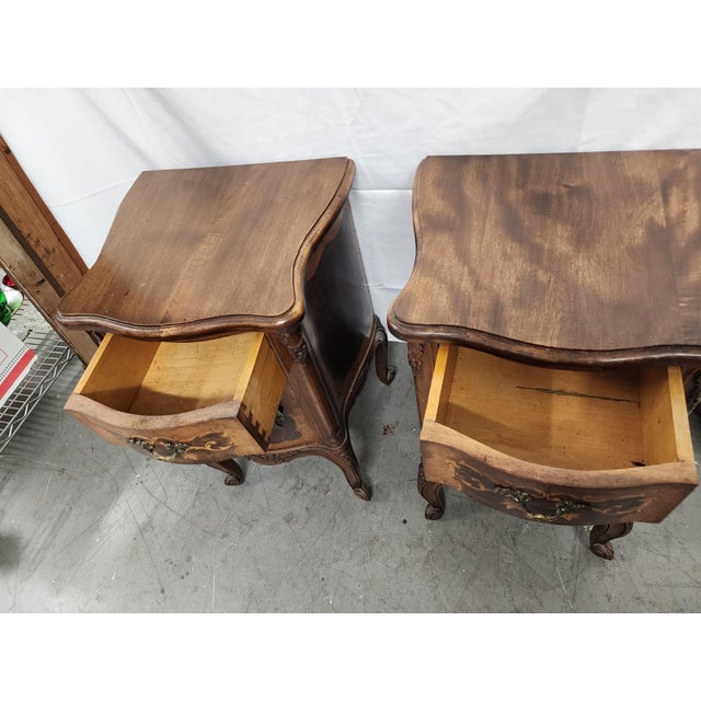 1940s Pair of Beautiful Inlay Rococo Nightstands For Sale - Image 4 of 8