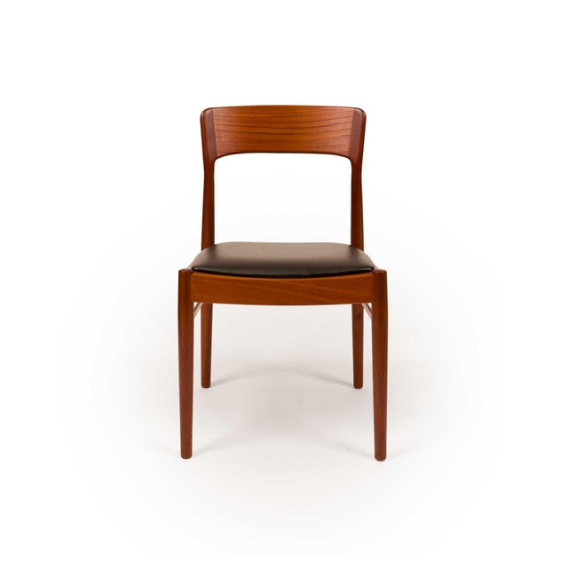 Mid-Century Modern Henning Kjaernulf Model 26 Dining Chairs for Korup Stolefabrik, 1960s Set of Six For Sale - Image 3 of 9