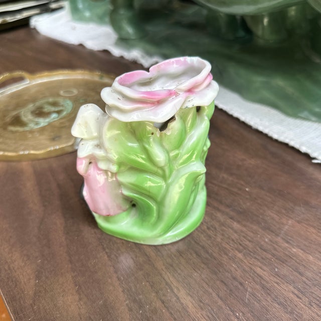 1970s 1970s Small Ceramic Floral Catchall With Little English Figures For Sale - Image 5 of 7