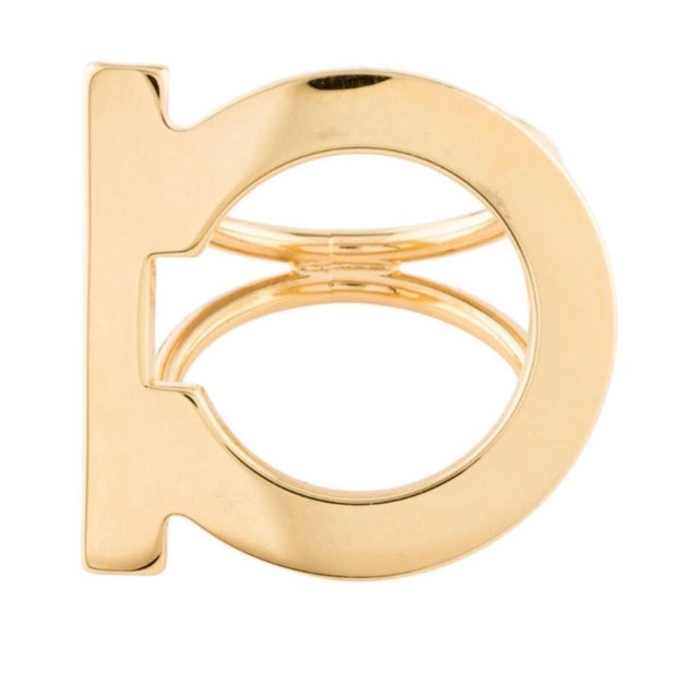 Contemporary Salvatore Ferragamo Ganchini scarf ring gold Tone, Large Size For Sale - Image 3 of 18