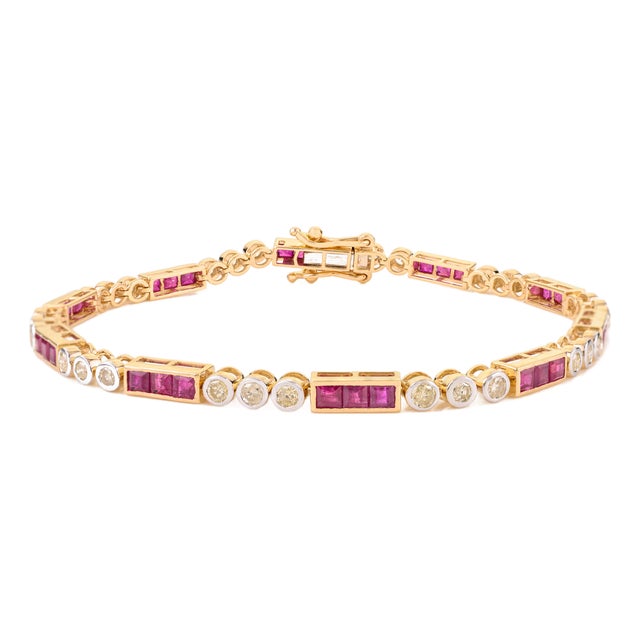 3.42 Ct Square Cut Natural Ruby & Diamond Tennis Bracelet in 14k Yellow Gold For Sale