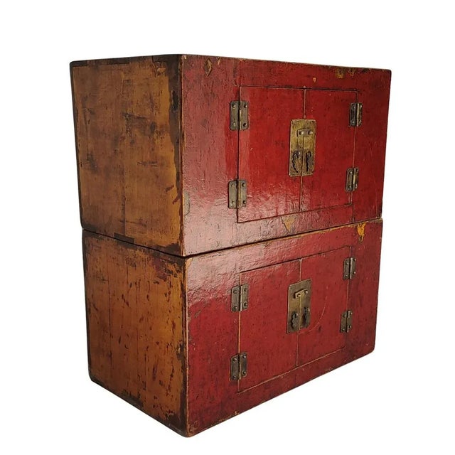 Asian Early 19th Century Red Stacked Antique Trunks For Sale - Image 3 of 10