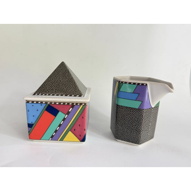 1990s Scenario Metropol Milk Jug and Sugar Bowl by Barbara Brenner for Rosenthal Studio Line, Germany, 1990, Set of 2 For Sale - Image 5 of 7
