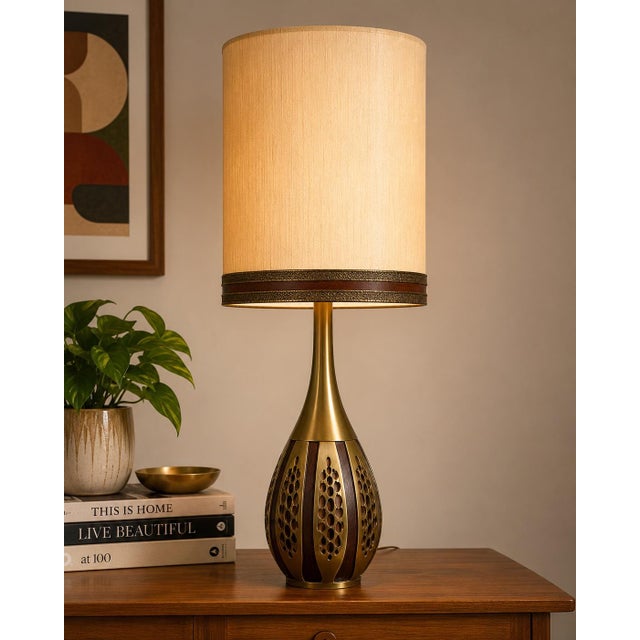 Mid 20th Century Laurel Lamp Company H-786 Mid-Century Modern Brass Table Lamp, Cataloged 1965, Original Shade For Sale - Image 5 of 12