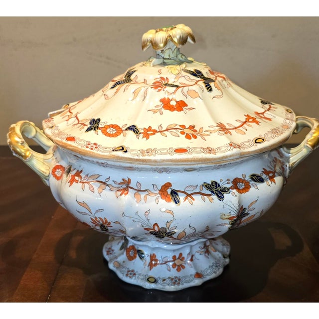 English Mid 19th Century Mason's Gold Handles Soup Tureen For Sale - Image 3 of 5