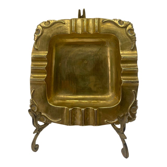 Mid 20th Century Small Brass Plate For Sale