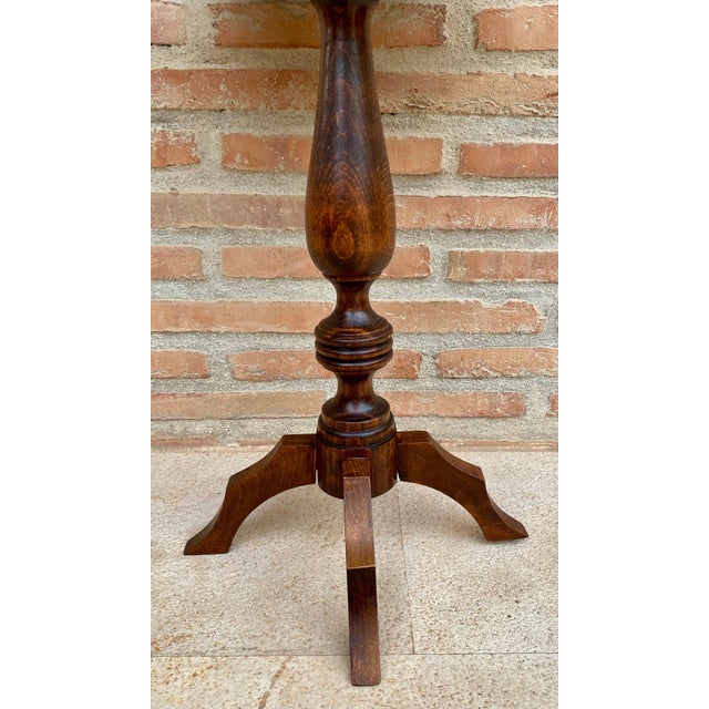 Late 19th Century French Walnut Side Table with Black Marbled Tabletop, 1880s For Sale - Image 9 of 18