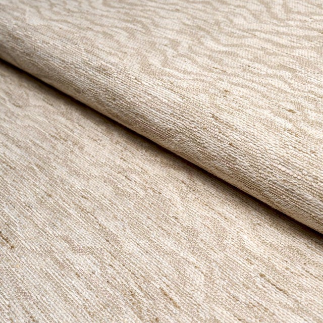 Contemporary Schumacher Cammie Performance Fabric In Cream For Sale - Image 3 of 3