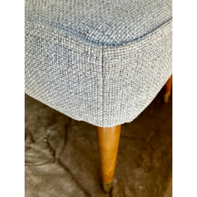Mid-Century Modern Tapered Walnut and Brass Footstool Ottoman in Textured Gray Tweed For Sale In Milwaukee - Image 6 of 14