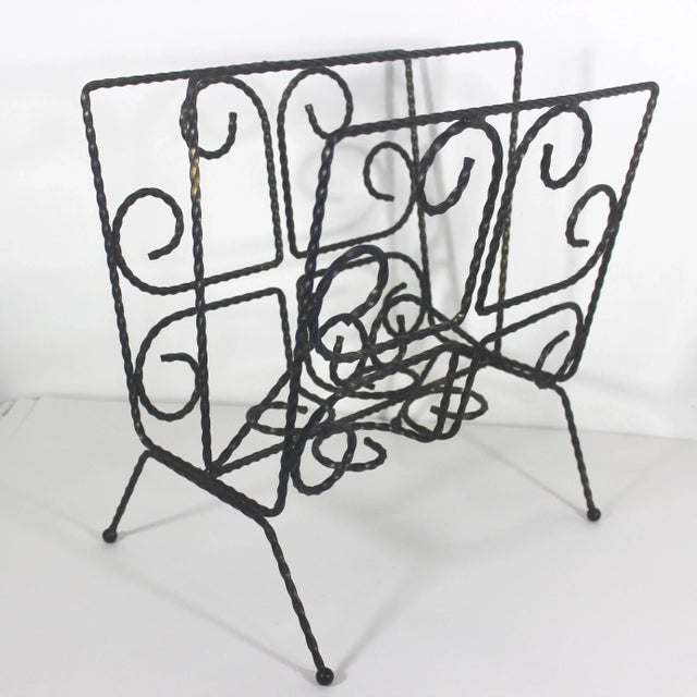 Mid-Century Modern Twisted Black Metal Wire Magazine Rack, Office File Holder, Vintage Record Organizer For Sale - Image 9 of 9